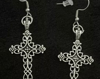 Boucles d'oreilles gothiques croix celtiques crochets en acier inoxydable Crucifix celtique MADONNA Jésus détail crucifix