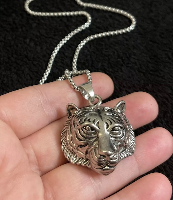 Stainless Steel Japanese Tiger Pendant Necklace on 23inch Chain
