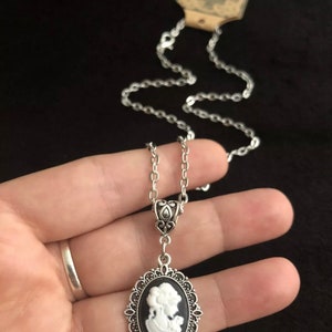 Vintage Lady camée pendentif cabochon noir collier 18 steampunk femme argent Royaume-Uni image 6