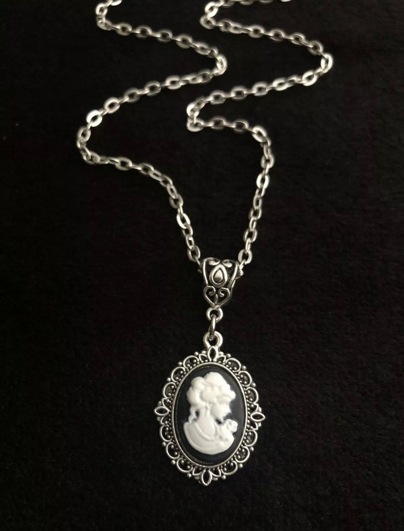 Vintage Lady camée pendentif cabochon noir collier 18 steampunk femme argent Royaume-Uni image 5