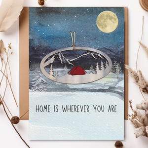 Adorno de camping en la montaña y tarjeta de amor: set de regalo todo en uno