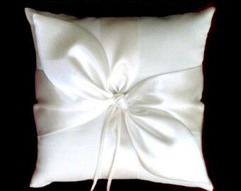 Ivory Bridal Wedding Love Knot Big Satin Bow Ivory Ring Pillow Bearer Simple but Classy! Wedding Accessories A-Grade Quality & craftmanship