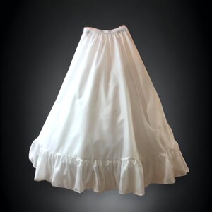 A-Line Crinoline Petticoat Slip Regular Full Hoopless Wedding Bridal Gown Layered underskirt Women One size fit most. S M L XL 24"-46" waist