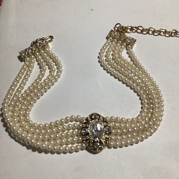 5 strand faux pearl Givenchy choker - image 3