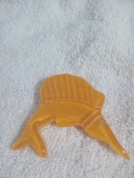 Plastic swordfish pin from the 1980's Gem