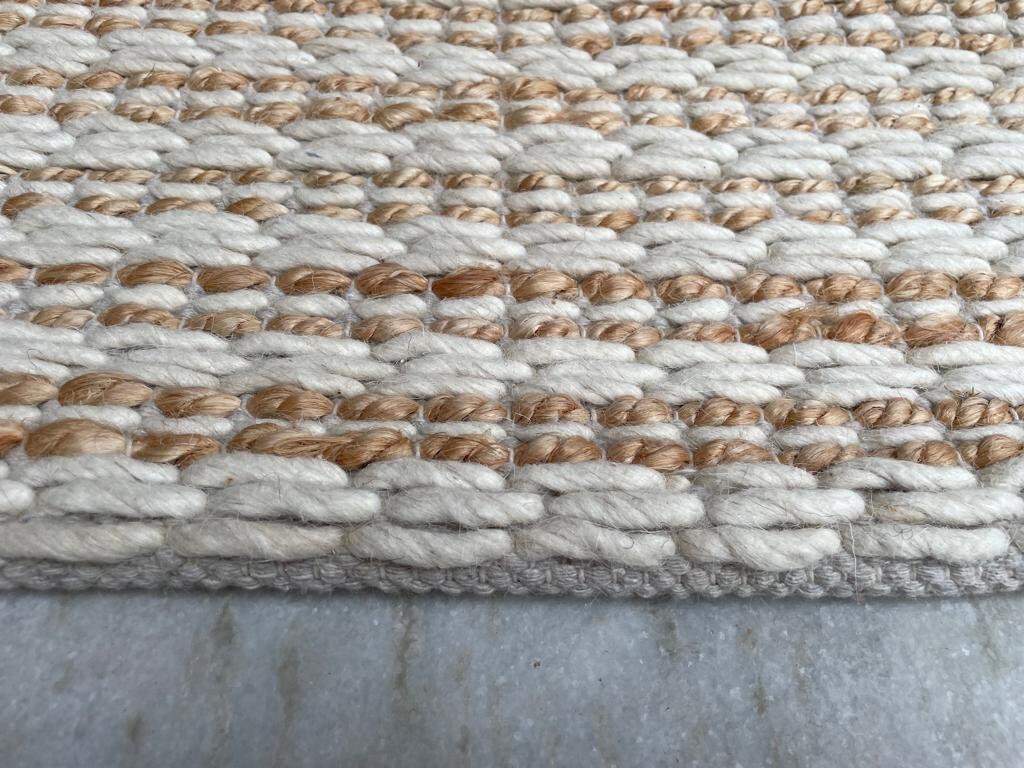 Hand Woven, White and Natural, Flatweave Chunky Wool & Jute Area Rug ...
