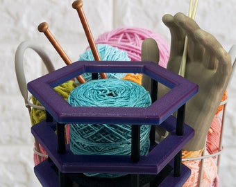 Spinning Hexagon Yarn Bowl – Transform Your Knitting with Unmatched Style and Innovation