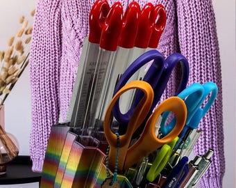 The Knitting Caddy-Your Trusty Side Kick for Yarn-tastic Adventures