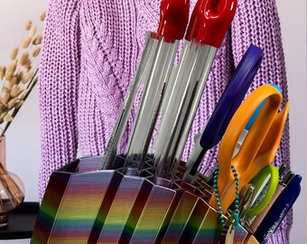 The Knitting Caddy-Your Trusty Side Kick for Yarn-tastic Adventures