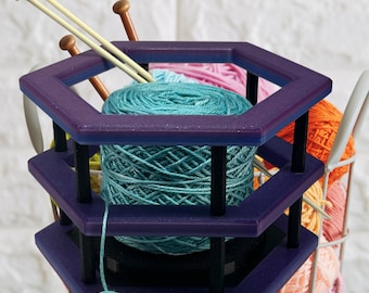 Hexagon Spinning Yarn Bowl – Sleek Knitting & Crochet Essential with a Modern Twist