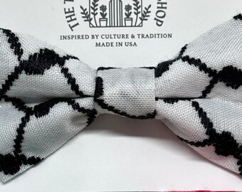 Palestinian Keffiyeh Clip-on Bowtie – Handmade in USA