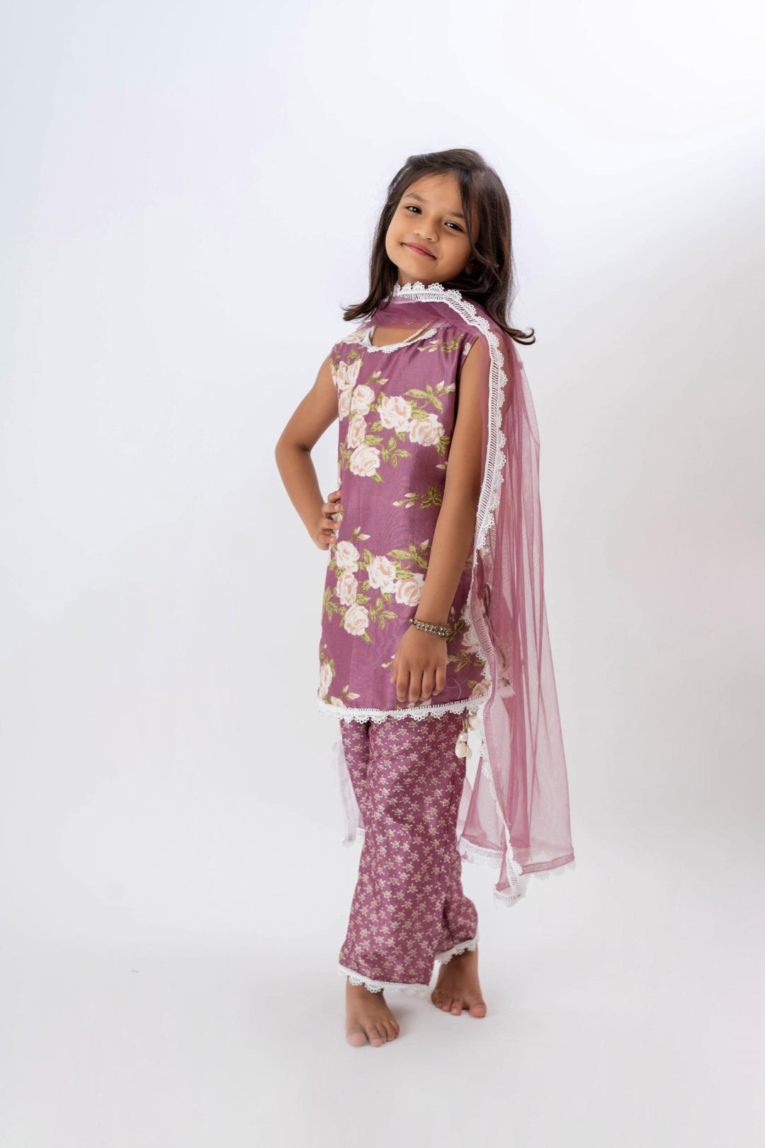 Girls Lavender Floral Printed Kurti Trouser Set – Elegant Casual & Festive Wear
