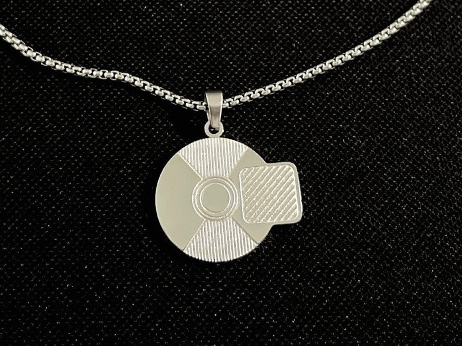 Yeezus Necklace, Yeezus Album Stainless Steel Necklace, American Hip ...
