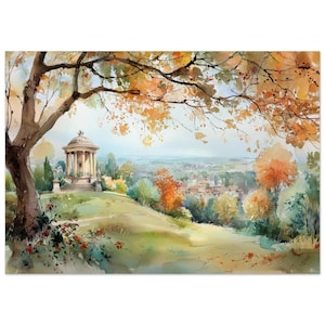 Pode incluir: Pintura em aquarela de um templo clássico em uma colina, emoldurada por uma grande árvore com folhas laranja e amarelas. A cena retrata uma paisagem serena com uma cidade distante e um céu suave e nebuloso.