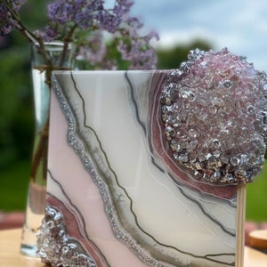 Pink Geode Art,Resin Artwork, Silver Resin, Luxury Art, Geode Wall Art,Epoxy Resin Art, anniversary gift,home decor luxury Gift for Her