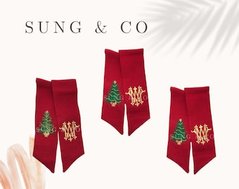 Monogrammed Christmas Wreath Sash, Embroidered Linen Holiday Decor