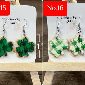 Örhängen i polymerlera, lyckobringande örhängen i grönrutigt shamrocks, kakörhängen, irländska gröna ombrehattar, muffinsörhängen bild 13
