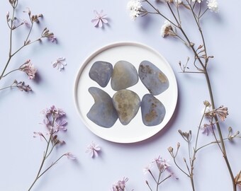 BLUE LACE AGATE tumbled stone