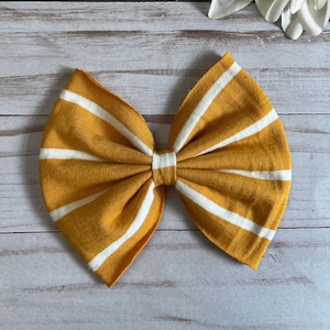 Gold & White Striped Fabric Bow: 5&quot; Cotton Hair Accessory