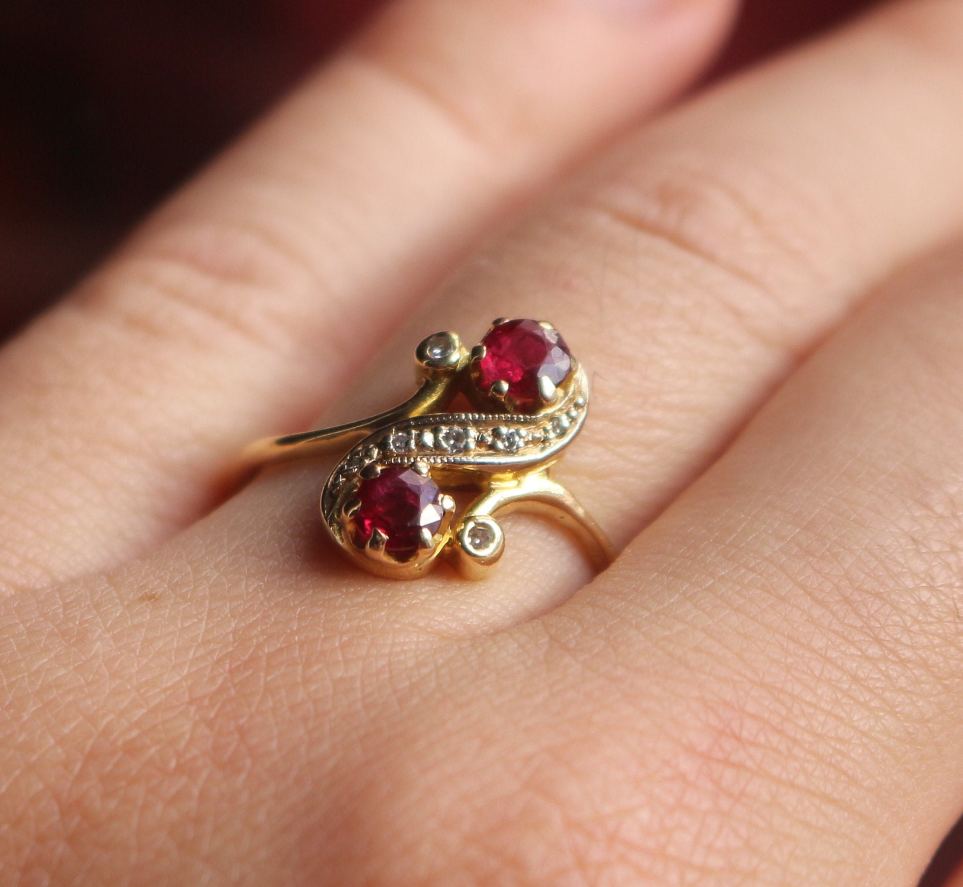 Bague Vintage Années 60 En Or Massif 18 Carats Avec Rubis Naturel - Taille ITA 13 (US 6.5) - Occasion