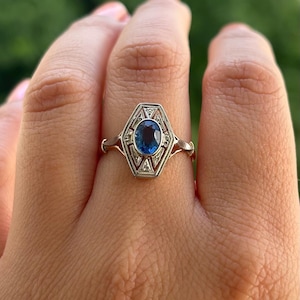 18k Gold Ring Art Deco Period Blue Sapphire, TDD: 55