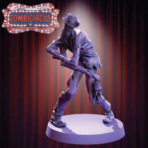 Puede incluir: Una figura púrpura de una figura parecida a un zombi con ropa hecha jirones y un sombrero, posando sobre una plataforma circular. La figura tiene una apariencia esquelética con agujeros visibles en la ropa. La imagen incluye un letrero que dice "ZOMBICIRCUS".