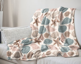 Seashell Beach Blanket, Ocean Themed Throw, Coastal Decor, Nautical Bedding, Shell Patterned Fleece Blanket, Beach Cottage Decor