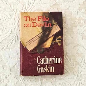 Het dossier over Devlin door Catherine Gaskin || Herdruk, 1965