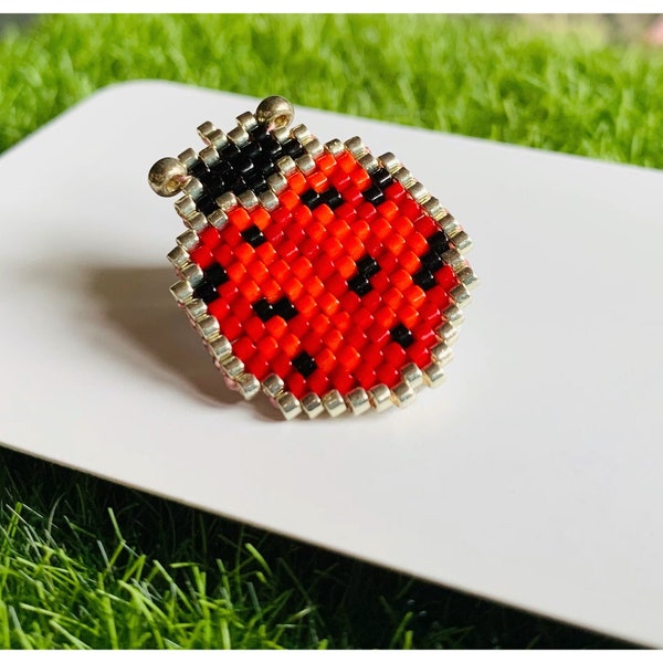 Pins coccinelle - tissé à la main perles Miyuki - broche insecte - petit porte-bonheur