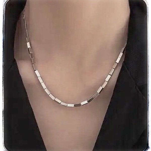 Collier minimaliste chaîne argent et perles en acier - chaîne argent et perles rectangulaires acier inoxydable