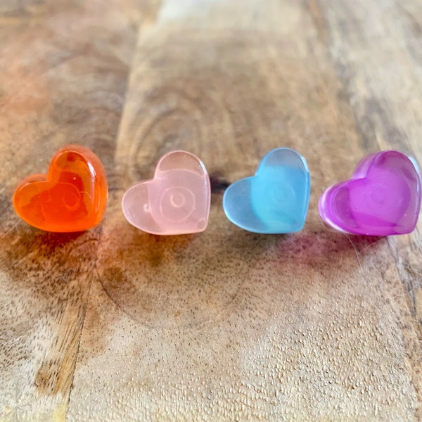 Pins cœur résine - pins bonbon translucide - cœur rose, bleu, rouge, violet - petit cadeau mignon