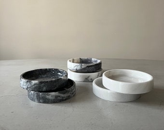Round Marble Tapas Plate: Decorative Food & Jewelry Organizer