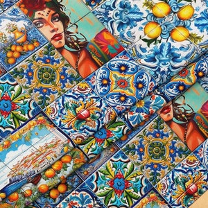 Può includere: Un tessuto colorato con un motivo ripetitivo di piastrelle blu, gialle e rosse. Le piastrelle sono decorate con motivi floreali e forme geometriche. Il tessuto è perfetto per progetti di artigianato, arredamento per la casa e accessori di moda.