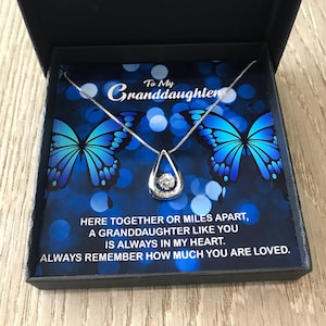 Personalisierter To My / Our Granddaughter Silber Anhänger Halskette mit Message Card