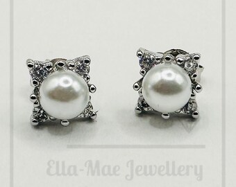 Pearl and Crystal Square Stud Earrings
