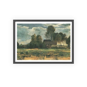 Könnte beinhalten: Gerahmter Kunstdruck mit einer ländlichen Szene mit einem Bauernhaus, Bäumen und einem Feld. Das Kunstwerk hat eine gedämpfte Farbpalette aus Grün-, Braun- und Blautönen mit einem bewölkten Himmel. Der Druck ist in einem schwarzen Rahmen.