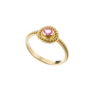 Gold Ring with Round Pink Sapphire image 2