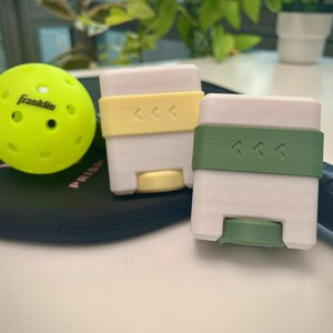 Eraser grip stores nicely away with a lid.