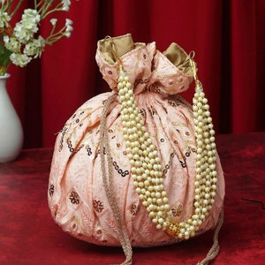 DMS Retail Red Velvet Drawstring Pouch Bag Wedding Gift Pouch Bag Shagun Potli Bags Gold Coin Potli Bag 3X3 Inches