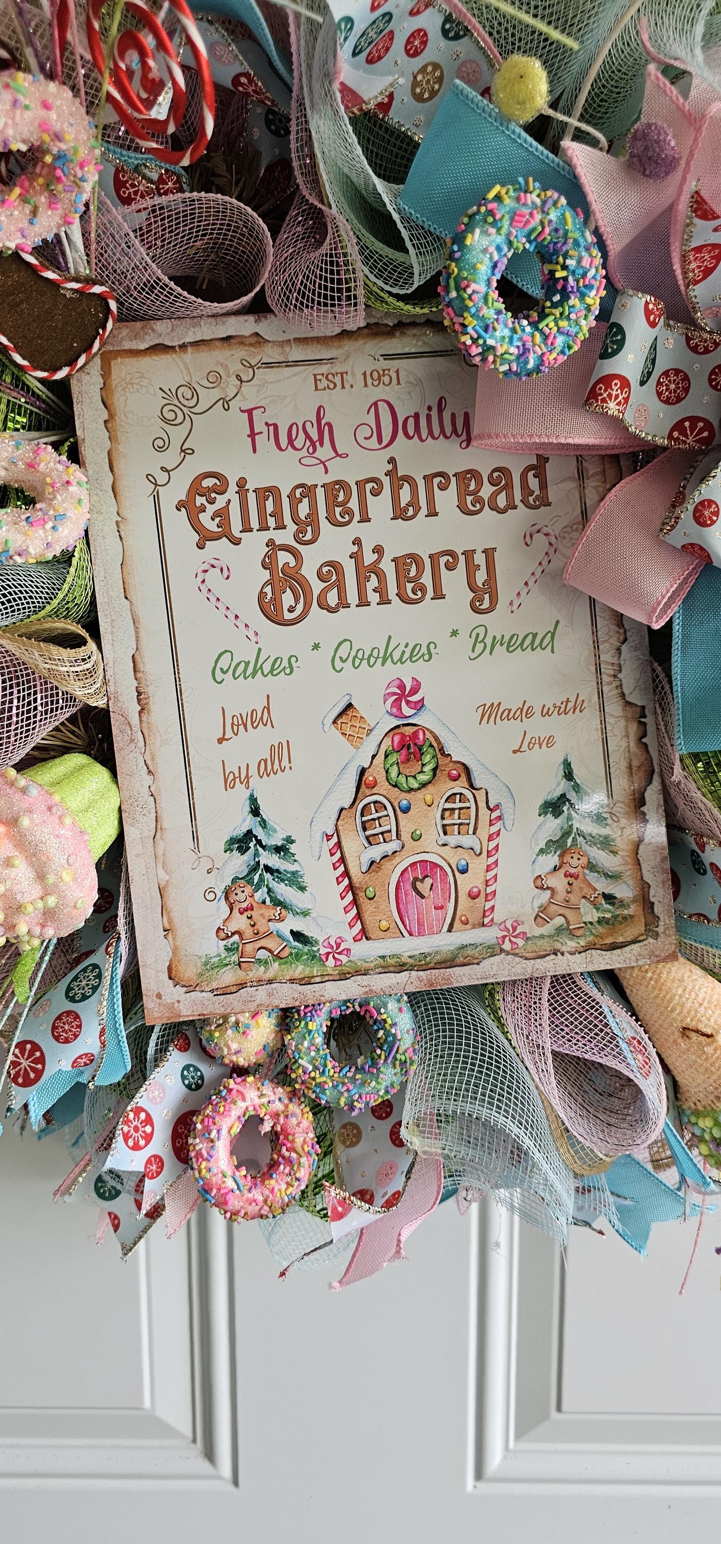Gingerbread Bakery Christmas Wreath, Candy Cane Holiday Decor - Etsy