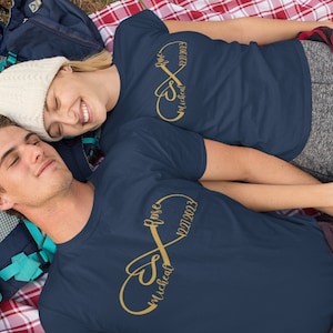 Benutzerdefinierte Infinity Paare Shirts, passende Paare Shirts, Valentinstag Shirt Shirts, Jubiläumsgeschenk, Hochzeitsgeschenk, Paargeschenk, Geschenk für sie