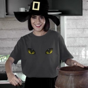Black Cat&#39;s Eyes T-Shirt Halloween Cool Cat Eyes yellow on black shirt, Fearless Cat Eye, I Love Cats kitten Lover Black Feline T-Shirt