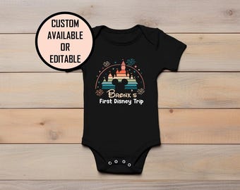 Primer viaje a Disney (Svg/Png), diseño de castillo editable, archivo de corte personalizado para viaje familiar, orejas de Mickey personalizadas, Cricut, silueta