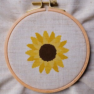 Sunflower Cross Stitch Pdf Pattern, Yellow Flower Cross Stitch Pattern, Garden Plant Cross Stitch Patterns, Mini Cross Stitch Charts