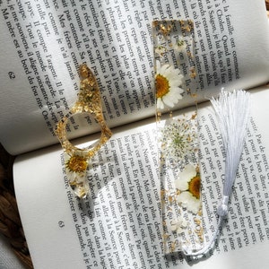 Resin bookmark and reading ring lot with customizable dried flowers image 6