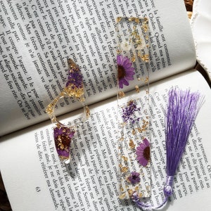 Resin bookmark and reading ring lot with customizable dried flowers image 8