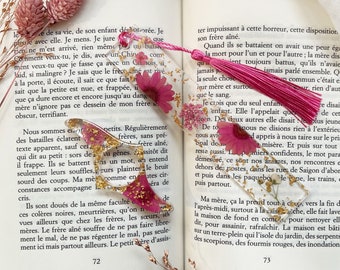 Personalized resin bookmark and reading ring set with dried flowers - Christmas, holiday, or birthday gift idea