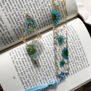 Resin bookmark and reading ring lot with customizable dried flowers image 9