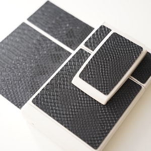 Skin SX70 Noir Shhhhhh Polaroid SLR680 SLR690 Housse de remplacement