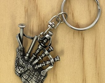 Bagpipes Keyring. Made of Fine English Pewter in Gift Pouch